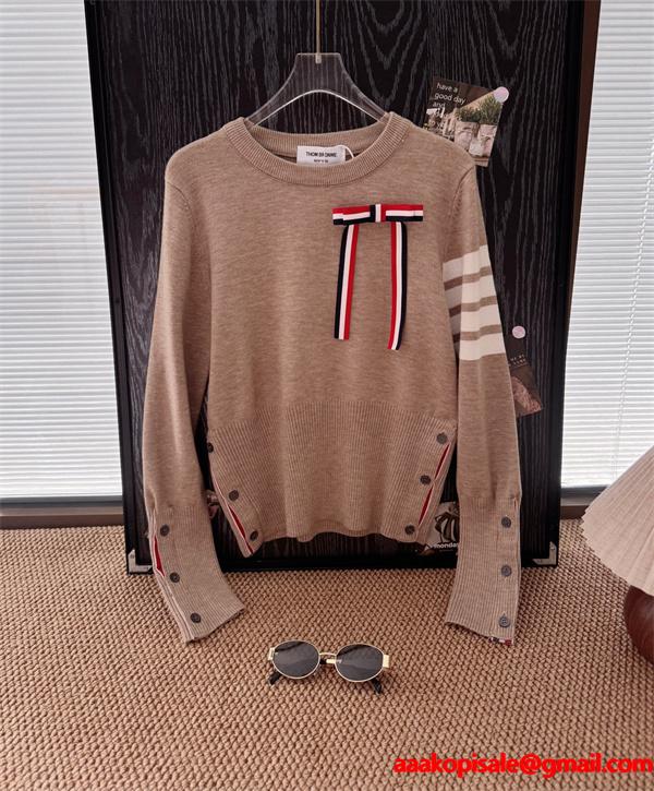 秋冬トレンド♥トムブラウンセーターコピー♥THOM BROWNE可愛い人気アイテムカーキ色