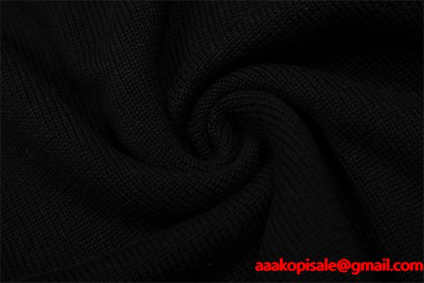 2025秋冬 即完売 ワンポイントハート ニット ユニセックス  AMI PARIS アミ パリス コピー