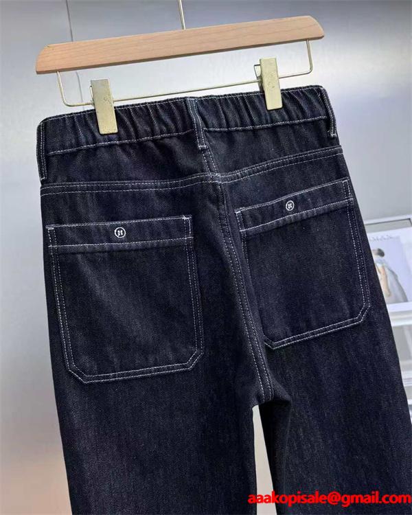  2025秋冬 大人ストリート ワンポイント  AMI PARIS アミ パリス 偽物 デニムパンツ ストレート