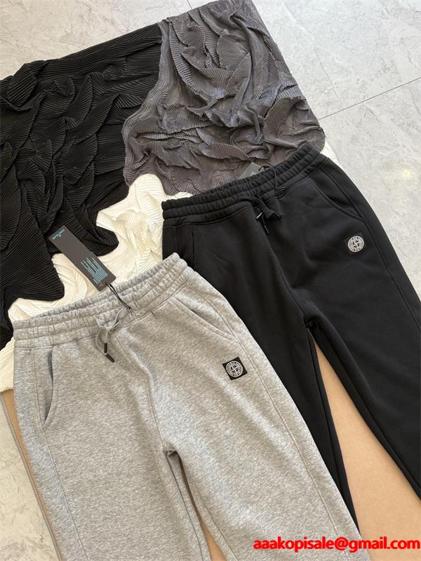 STONE ISLAND ストーンアイランド コピー 2025定番 プレミアム スウェットパンツ 裏起毛 