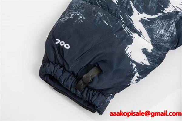 THE NORTH FACE ザノースフェイス 偽物 秋冬注目 ダウンジャケット 保温効果トレンド コーデ 