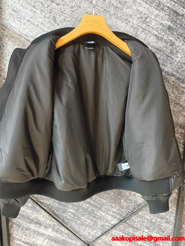 2025秋冬新作 上質素材 THE NORTH FACE ザノースフェイス コピー ダウンジャケット 軽量×防寒 トレンド