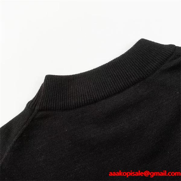 2025秋冬 セリーヌ コピー CELINE ミニロゴ セーター ホワイト×ブラック 上品