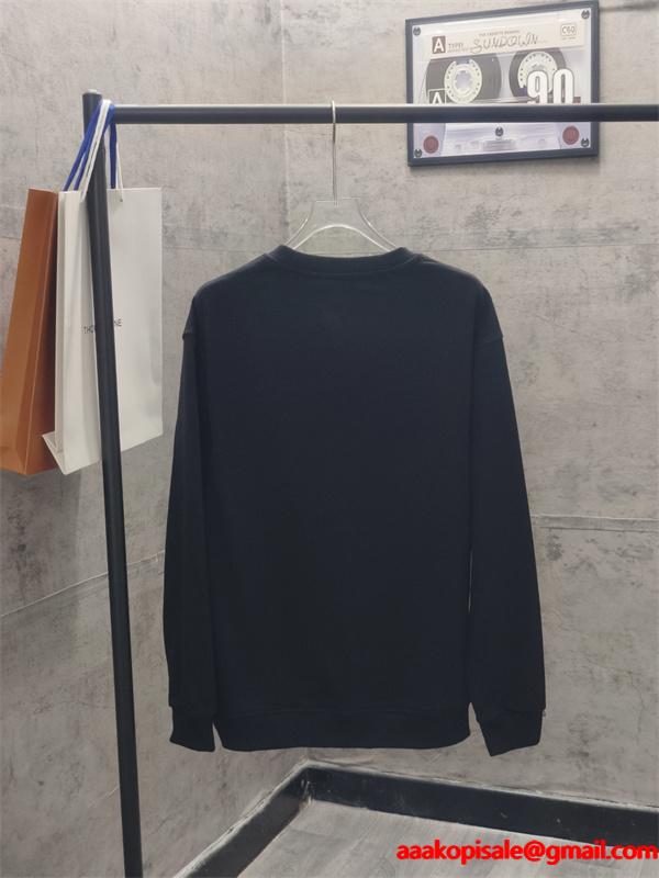 セリーヌ コピー 2025秋冬 CELINE 刺繍 トレーナー ホワイト・ブラック シンプル  ユニセックス