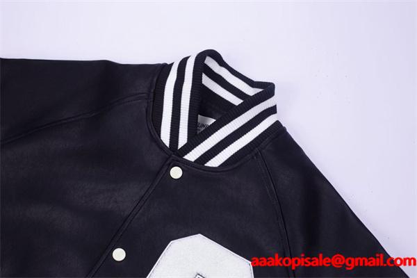 2025秋冬 CELINE ブラック ジャケット トレンド感 洗練 都会的 セリーヌ コピー