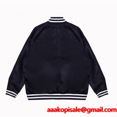 2025秋冬 CELINE ブラック ジャケット トレンド感 洗練 都会的 セリーヌ コピー