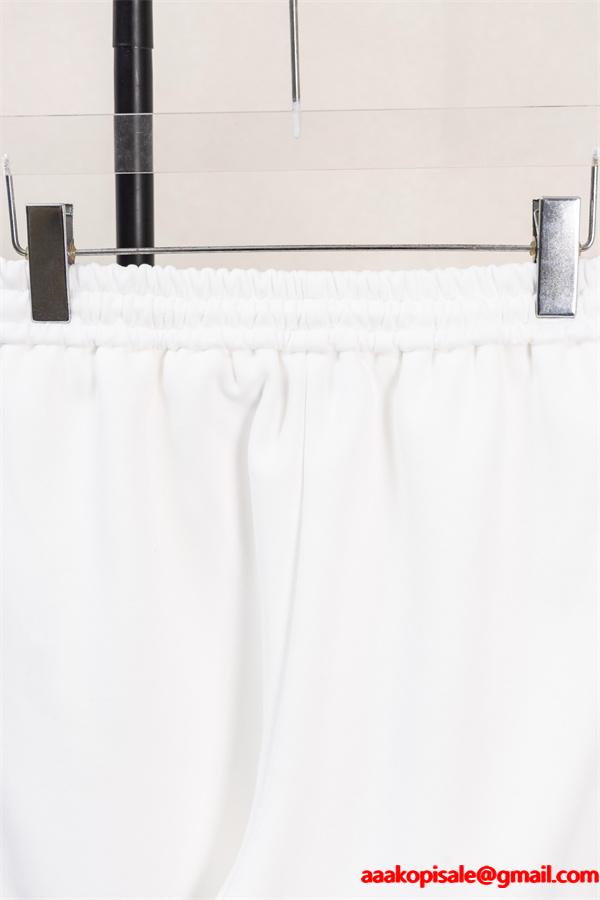 2025秋冬 CELINE ブラック スウェットパンツ 温か素材 実用性 セリーヌ コピー