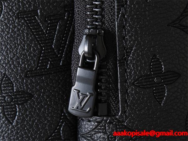 LOUIS VUITTON ルイヴィトン コピー 気モデル 高級感漂う モノグラム ボディバッグ 実用性抜群