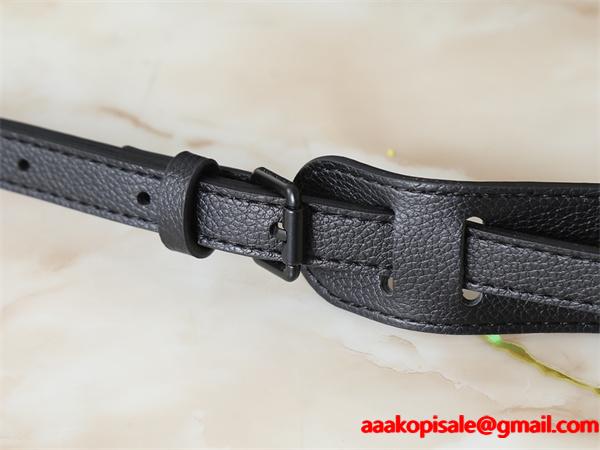  エンボス加工 ショルダーバッグ ブラック 軽量 コンパクト LOUIS VUITTON ルイヴィトン コピー