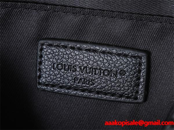  エンボス加工 ショルダーバッグ ブラック 軽量 コンパクト LOUIS VUITTON ルイヴィトン コピー