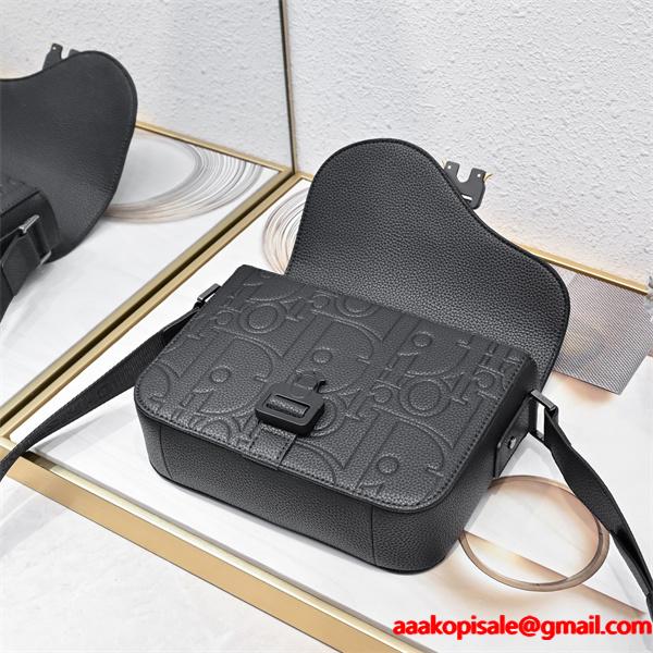 DIOR ディオール コピー 人気デザイン エンボス加工 ショルダーバッグ  大人スタイル