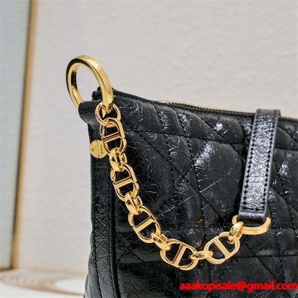 DIOR ディオール コピー 高級感 エンボス加工 ミニポーチ ブラック 大人