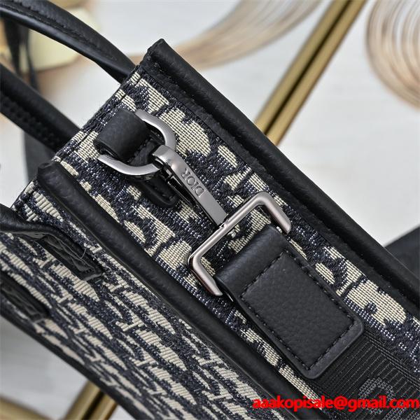 実用性抜群 縦型ミニショルダーバッグ 軽量 DIOR ディオール コピー