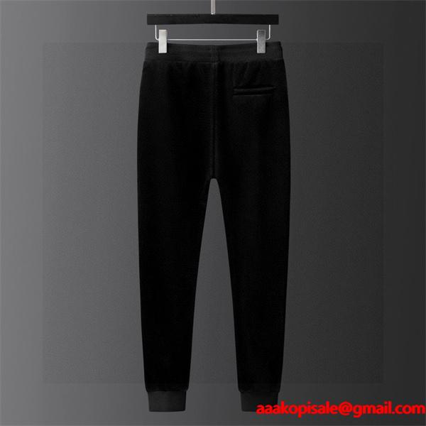 人気❤MONCLER❤モンクレールセットアップコピー2026トレンド最新ファッション逸品