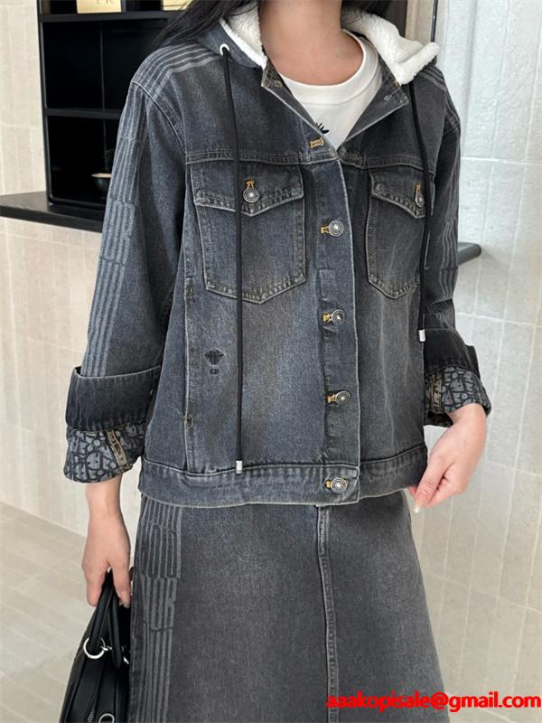 美品 ☆DIORディオールセットアップコピー２点セット2026トレンドファッション性抜群「1点から購入希望の方は、お問い合わせください。」