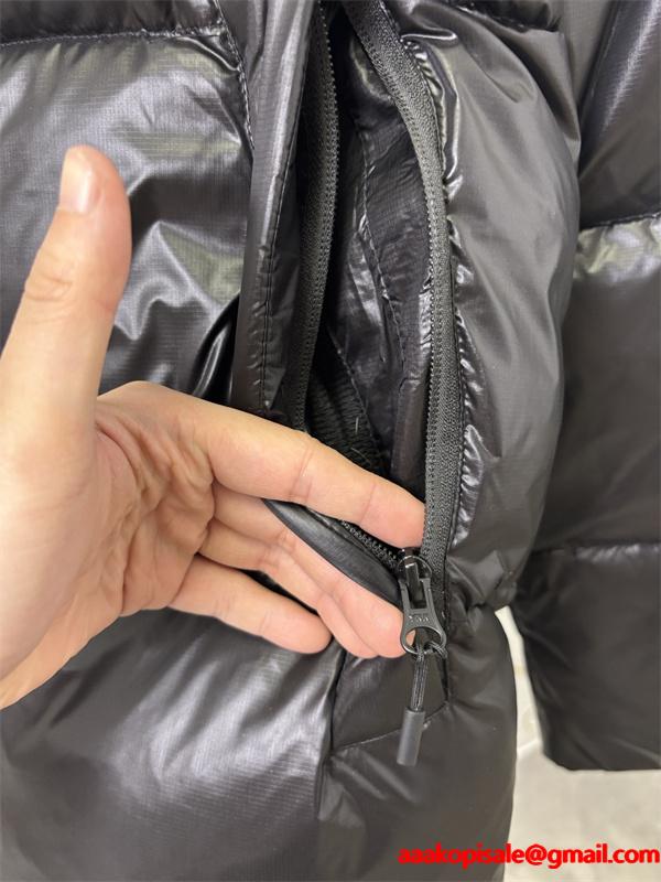 Canada Goose カナダグース コピー ダウンジャケット ホワイト 人気カラー 即完売モデル 高保温