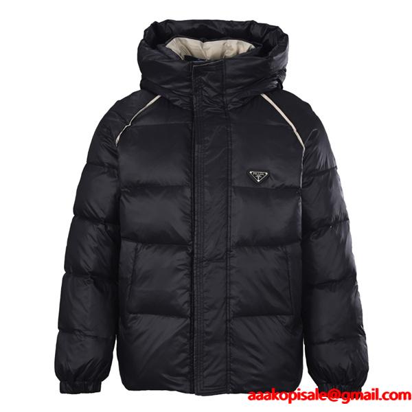 PRADA プラダ コピー ダウンジャケット カモ柄 話題 多機能 実用性抜群