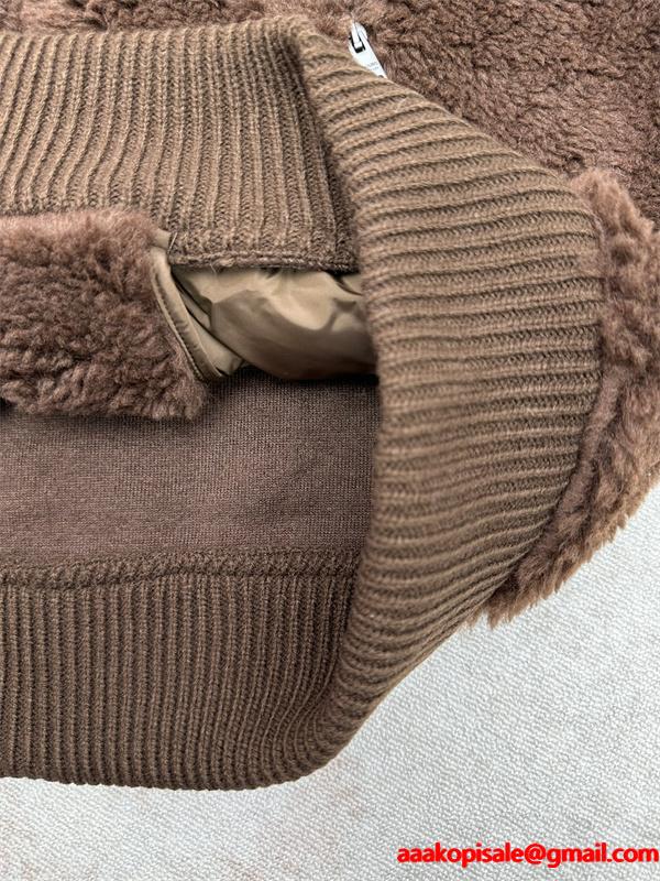 ダウンベスト ブラック ガーリー 可愛い キュート PRADA プラダ コピー