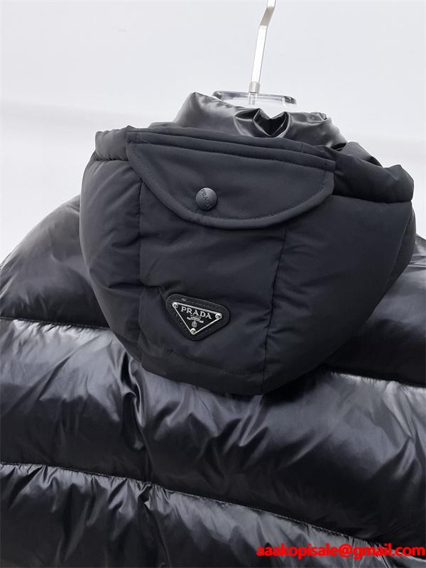 PRADA プラダ コピー フード付きダウンコート ブラック 限定 高級 注目