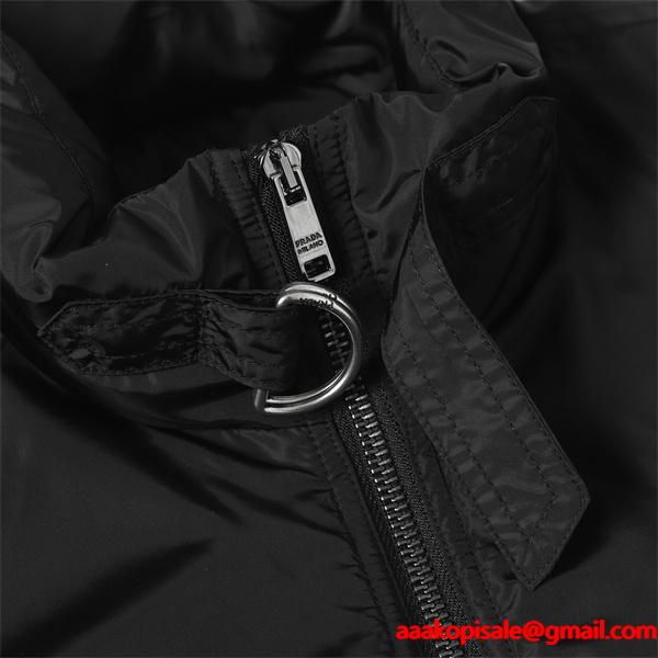 冬モデル ダウンジャケット ブラック 希少 トレンド PRADA プラダ コピー