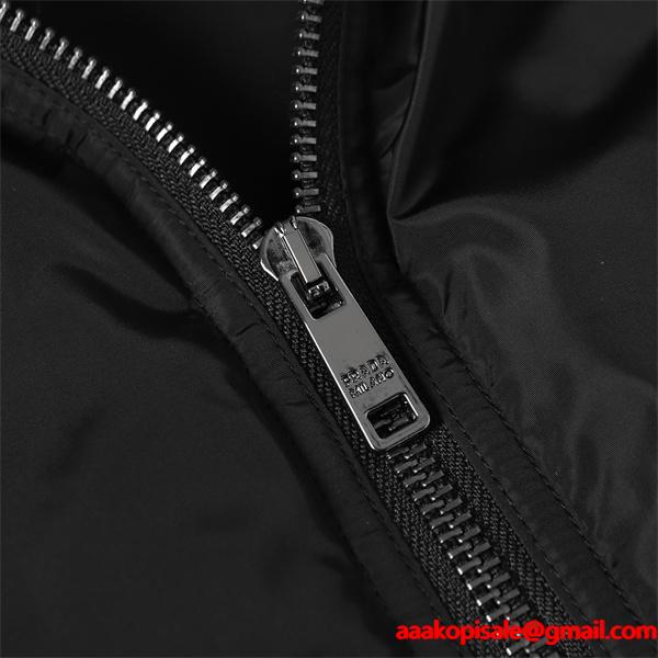 冬モデル ダウンジャケット ブラック 希少 トレンド PRADA プラダ コピー