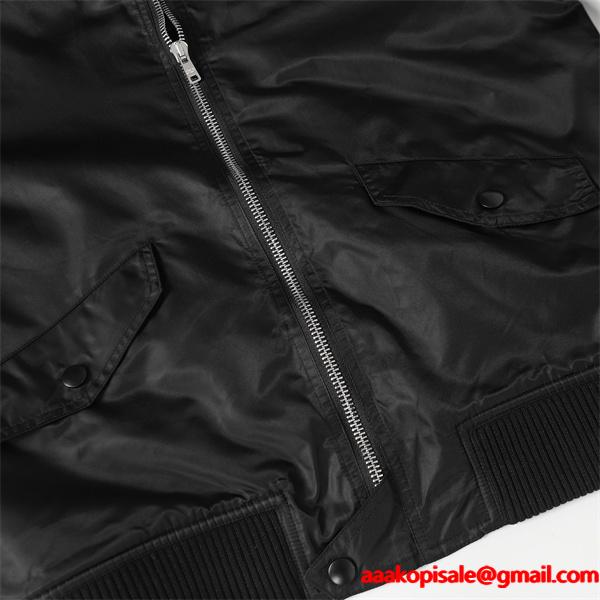 ボンバージャケット PRADA プラダ コピー ブラック 売れ筋 本格派 多機能