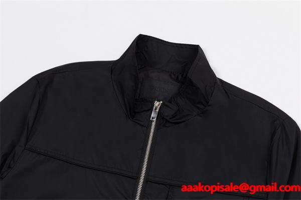 ジップジャケット PRADA プラダ コピー ブラック 定番 実用性抜群 注目