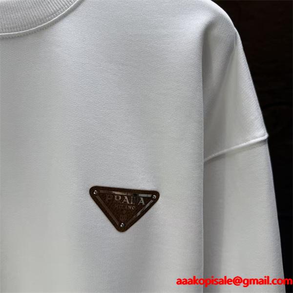 冬モデル パーカー ブラック プレミアム シンプル PRADA プラダ コピー