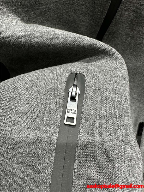 2026最新プラダセットアップスーパーコピー  PRADAレディースファッション人気グレー色上品