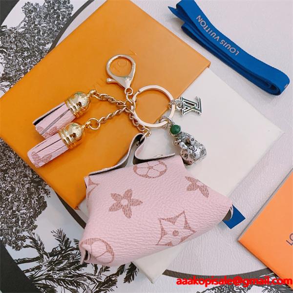 注目度抜群　ルイ・ヴィトン　キーホルダーコピー　華やかなデザイン LOUIS VUITTON_ブランド コピー 激安(日本最大級)