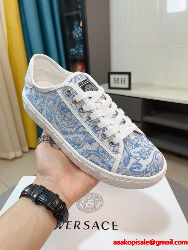 さりげないデザイン ヴェルサーチスニーカーコピー2025最新作 VERSACE 可愛いすぎる  質が良い  ブランド コピー 激安(日本最大級)