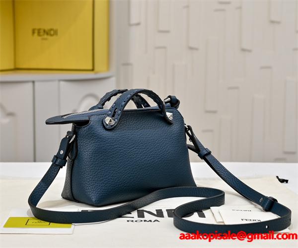 最安値に挑戦するフェンディ ハンドバッグコピーFendiの有名なレディース_ 激安(日本最大級)
