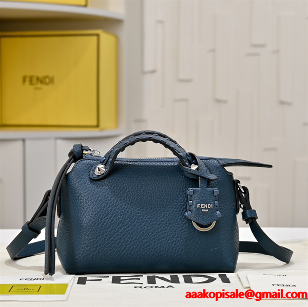 最安値に挑戦するフェンディ ハンドバッグコピーFendiの有名なレディース_ 激安(日本最大級)