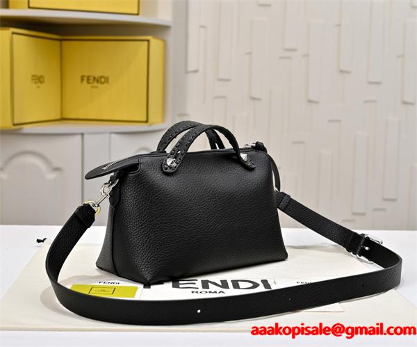 好評価フェンディ ハンドバッグコピー　限定品 FENDI  激安(日本最大級)