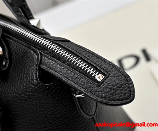 好評価フェンディ ハンドバッグコピー　限定品 FENDI  激安(日本最大級)