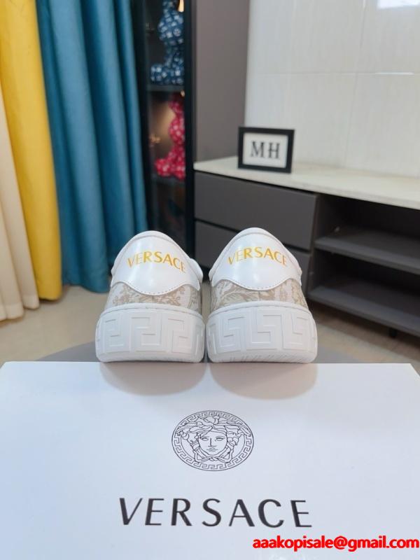 2025大好評　VERSACE-ヴェルサーチ　スニーカーコピー