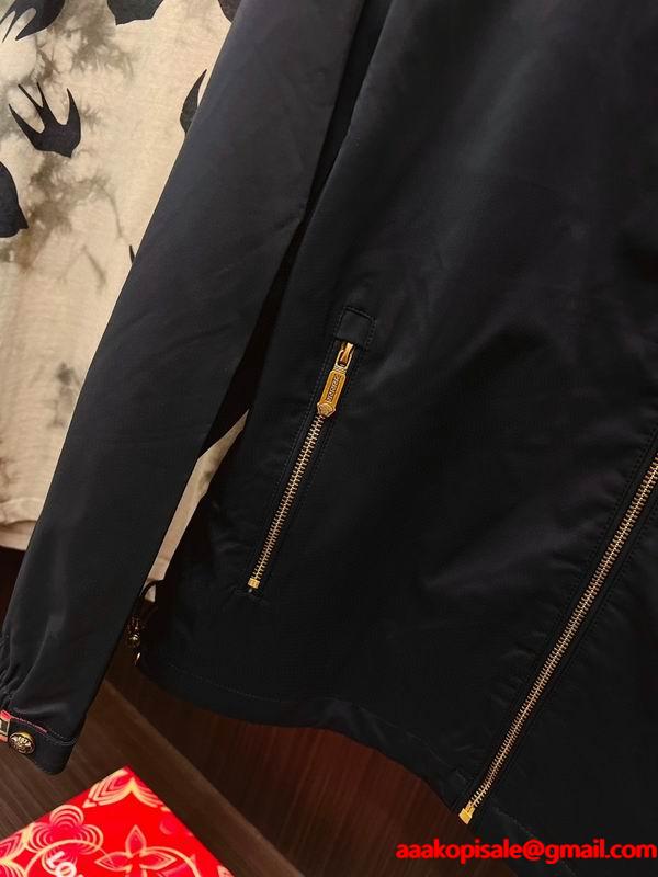 トレンド感のある 必須アイテム 超激得格安 ヴェルサーチ ジャケットコピーVERSACE  激安(日本最大級)