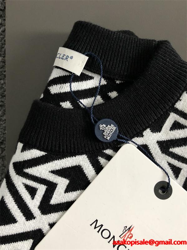 落ち着いた秋冬ファッション 2025-26着こなし モンクレール セーターコピーMONCLER 激安(日本最大級)