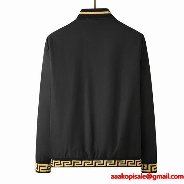 プレゼントでピッタリ 2025ヴェルサーチジャケットコピー VERSACE