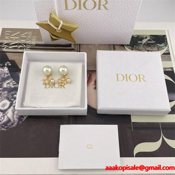 冬の最旬コーデに仕上げる ディオール DIOR ピアスコピー 激安(日本最大級)