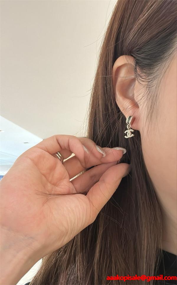 美しい効果も! いまが替え時!! シャネルピアスコピー激安セール_(日本最大級)