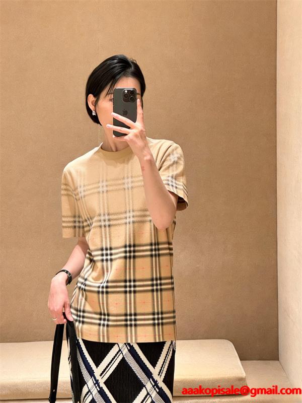 バーバリー TシャツコピーBURBERRY大人っぽい  2026夏の大注目トレンドファッションブランド激安通販 専門店
