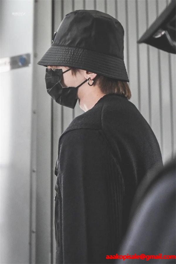 ランキング1位 PRADA  プラダセーターコピー 2025-2026モデルトレンド新作スーパーコピーブランド激安通販 専門店