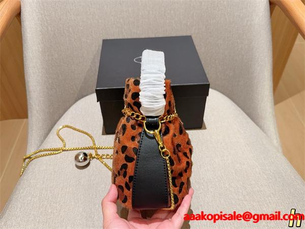 プラダショルダーバッグコピー 2WAY 優良品レディースバッグ激安通販 専門店