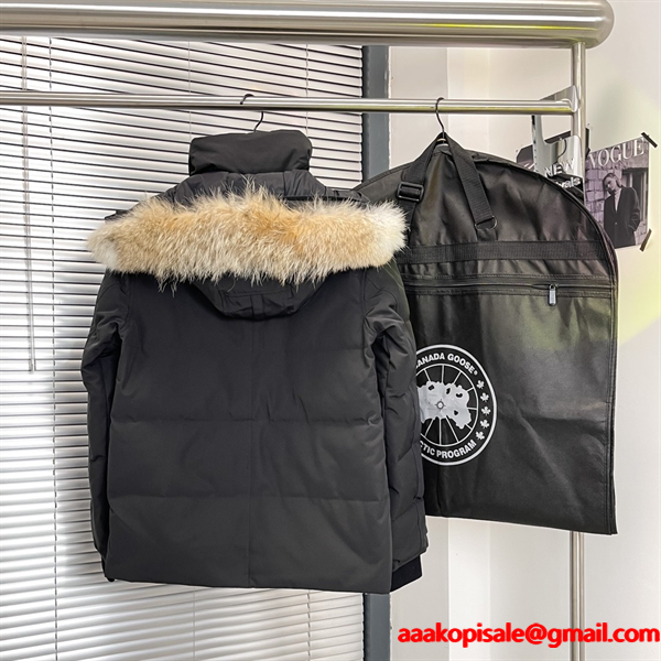ミドルレングスが汎用性も高く　CANADA GOOSE/カナダグース ダウンジャケット　ブランド コピー 激安(日本最大級)