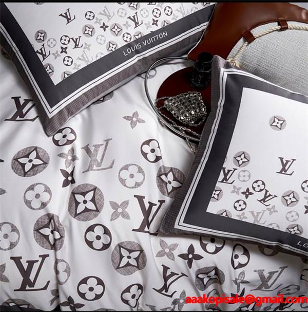 ヴィトン寝具4点 スーパーコピー激安大特価☆☆人気肌ざわりが良い綿100％シングルサイズ（約200×230cm）