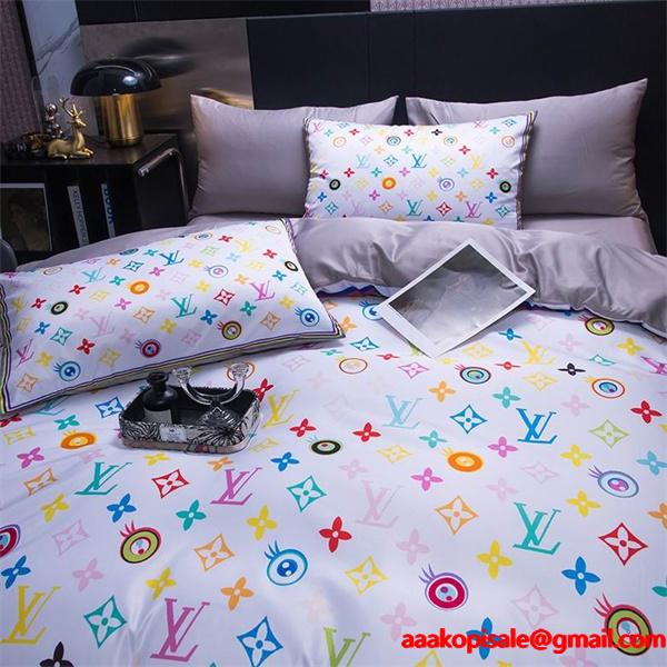 驚きの破格値セール爽やか清潔感ヴィトン4点セット スーパーコピーシングルサイズ