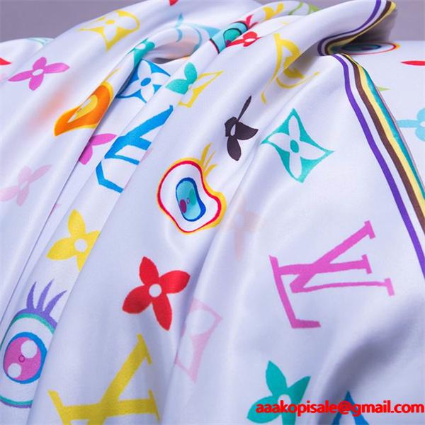 驚きの破格値セール爽やか清潔感ヴィトン4点セット スーパーコピーシングルサイズ