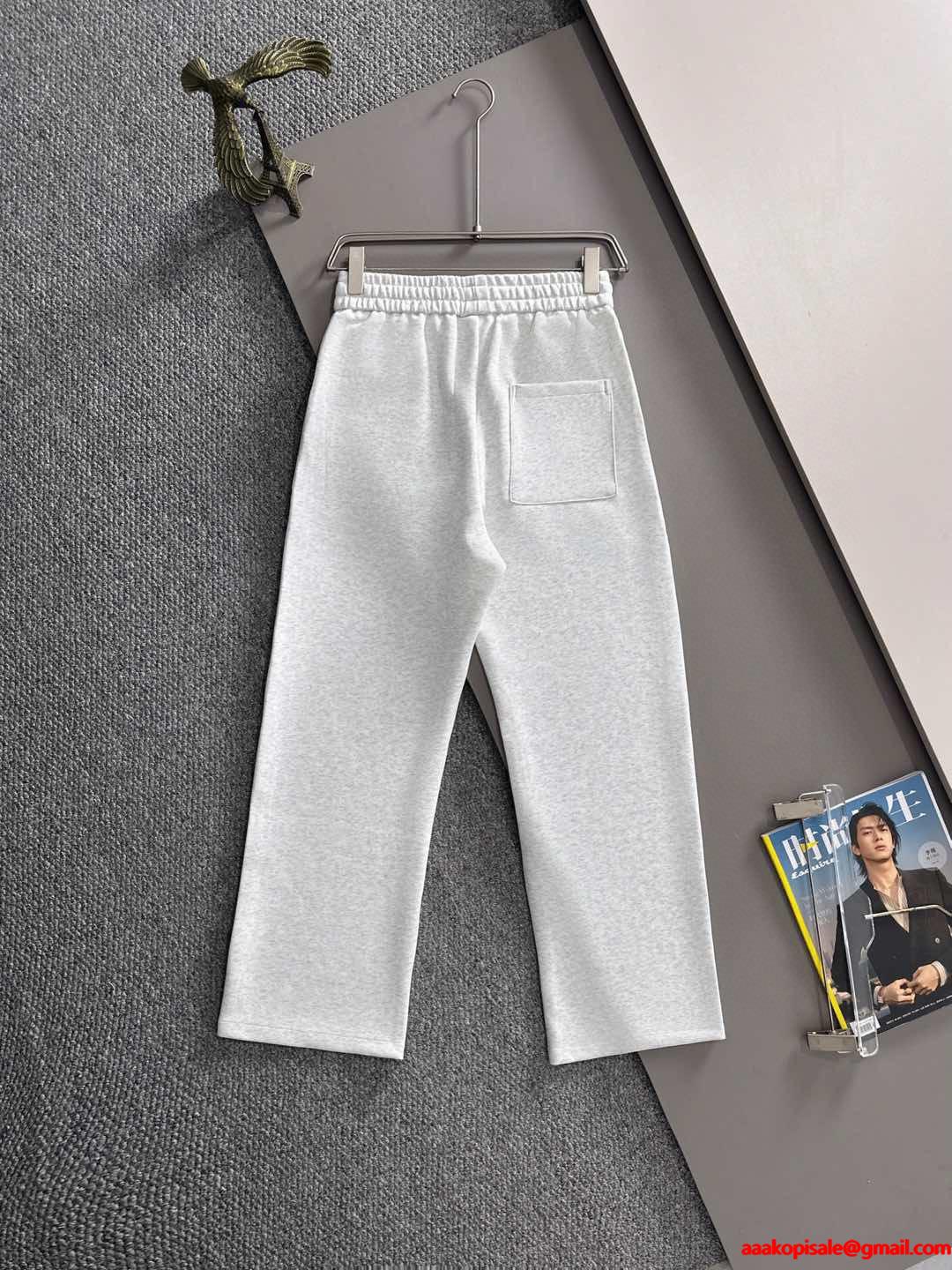 トレンド★★モンクレール セットアップコピーMONCLER通販ショッピング