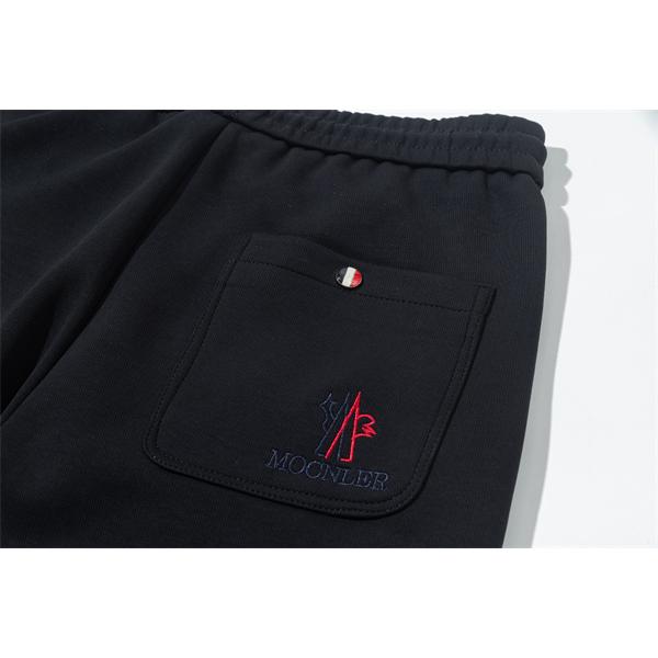 注目 ブラック ジップポケット仕様 実用性抜群 トレンド最前線 モンクレール コピー Moncler スウェットパンツ